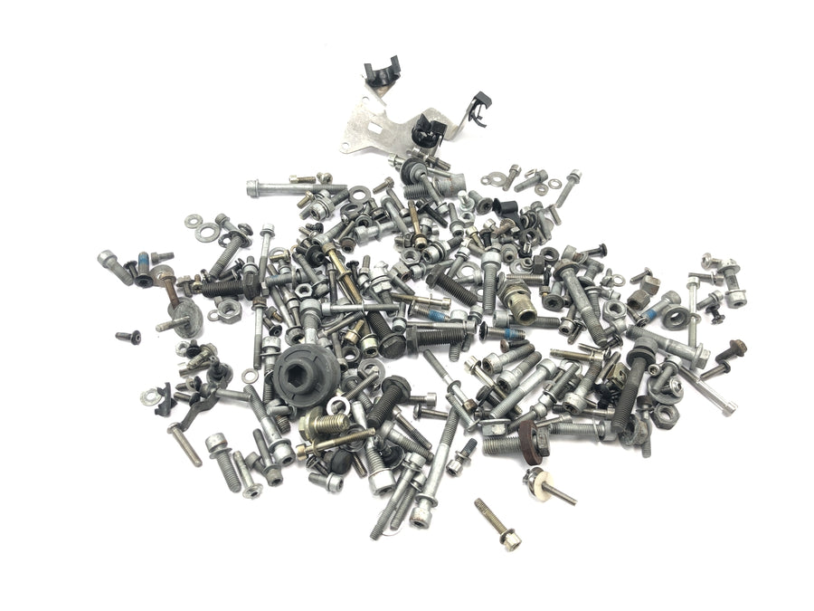 BMW R 1100 S R2S [2000] - leftover parts and screws mixed lot