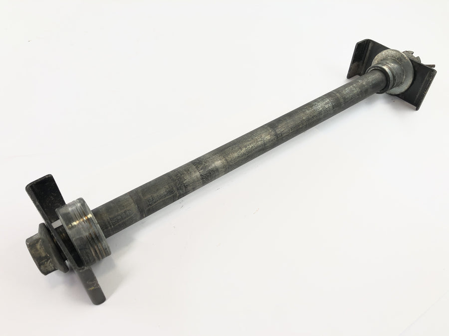 Kawasaki GPZ 1100 ZXT10E [1997] - rear axle rear wheel axle