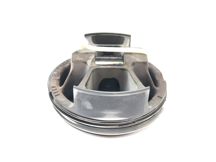 KTM Duke 690 A3 [2012] - cylinder with piston