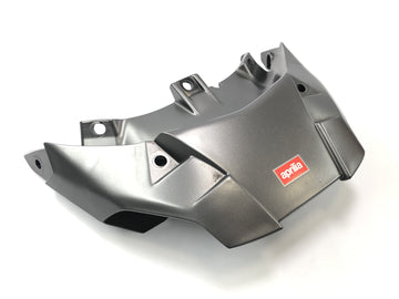 Aprilia RST 1000 Futura [2002] - revêtement arrière au milieu