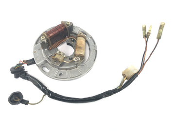 Yamaha DT 175 2K4 [1982] - Système d'allumage par plaque de base d'allumage du stator d'alternateur