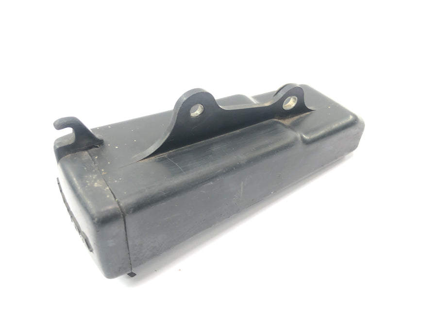 Honda XL 600 R PD03 [1986] - Storage compartment tool box