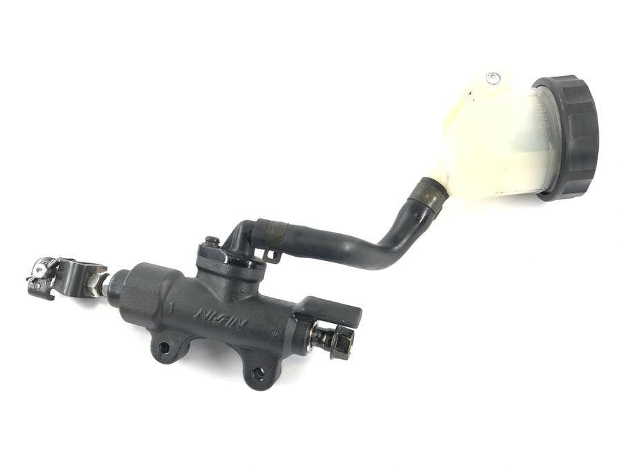 Honda CBF 1000 A SC58 [2006] - brake pump in the back