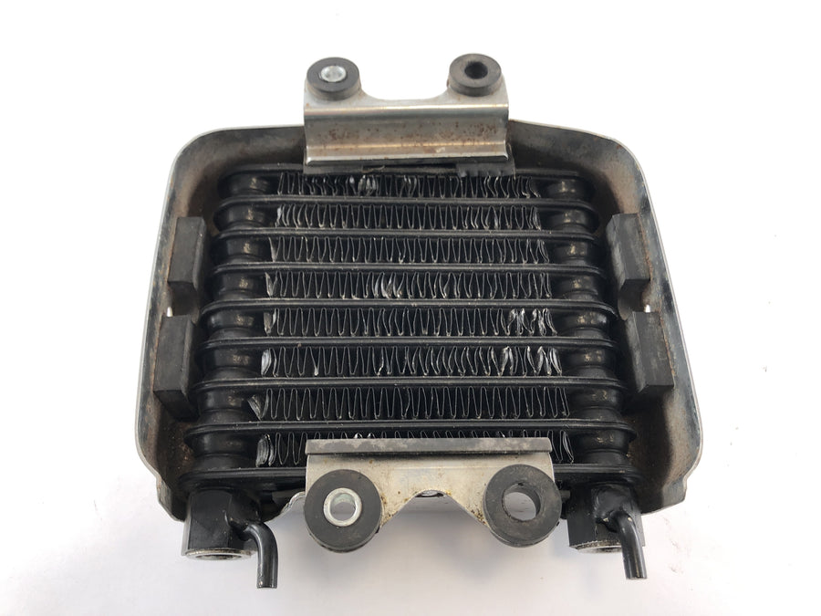 Suzuki VS 1400 VX51L [1987] - Radiateur d'huile avec couvercle de cadre