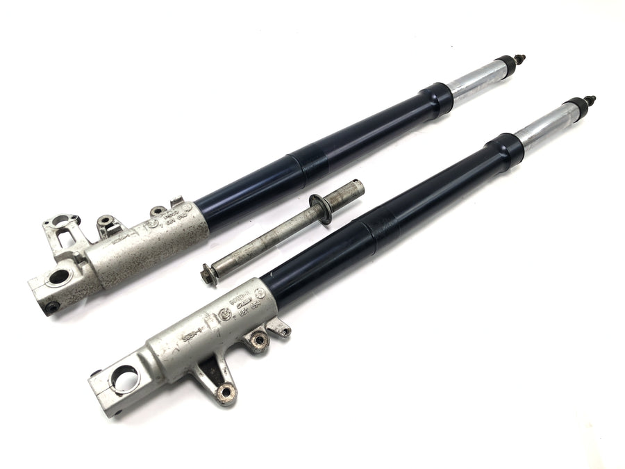 BMW R 1150 GS R21 [2002] - Telescopic fork Telelever with axle