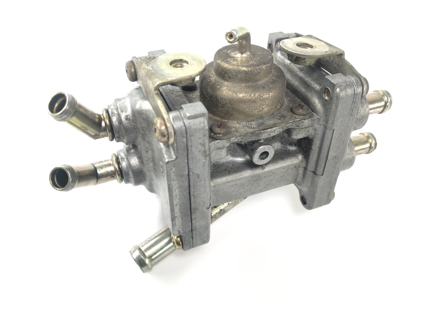 Yamaha YZF R1 RN01 [1998] - exhaust gas return