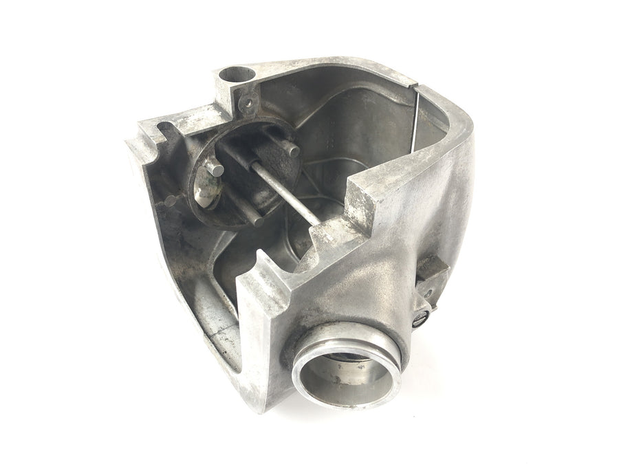 BMW R75/5 [1973] - Air filter box housing motorcycle filter box