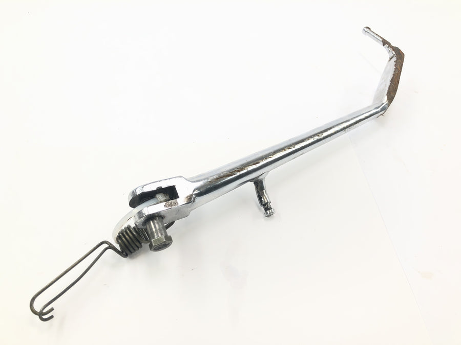Suzuki Intruder VL 1500 AL [2000] - Side stand with spring side support stand