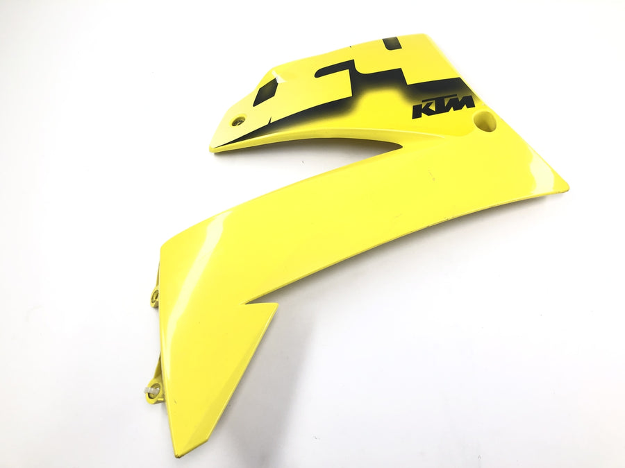 KTM 640 LC4 Prestige [2005] - Tank fairing right side cover fairing