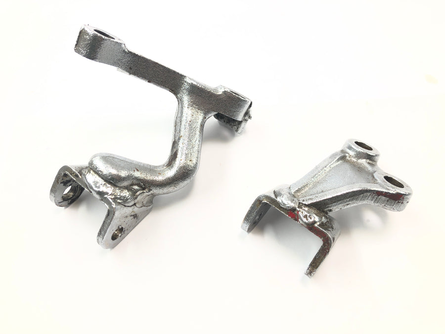 Honda XL 600 R PD03 [1986] - Footrest support driver footrests