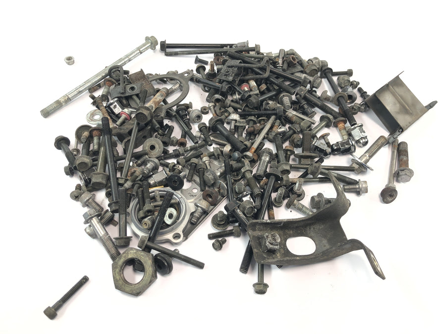 Yamaha XJR 1200 4PU [1996] - leftover parts and screws mixed lot