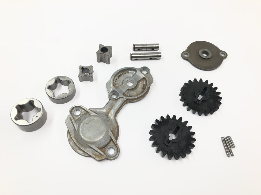 KTM Duke 690 A3 [2012] - Oil pump inner rotor outer rotor pump wheels cover