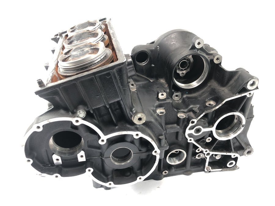 Triumph Daytona 900 T300 [1996] - Bloc moteur carter moteur avec pistons