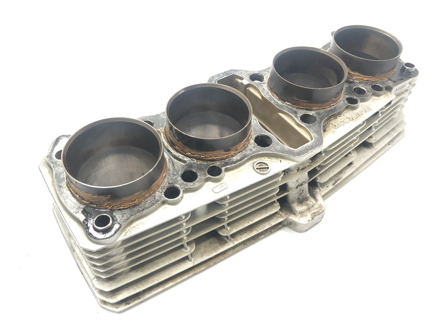 Kawasaki Z 1100 KZZ10A [1984] - cylinder with pistons