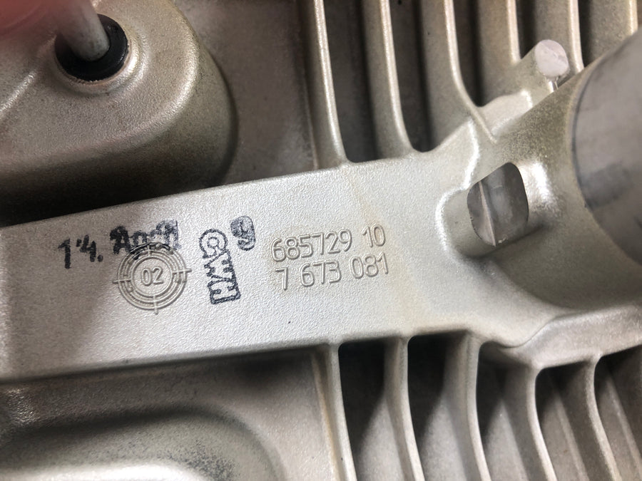 BMW R 1200 GS R12 K25 [2004] - Ventildeckel links Zylinderkopfdeckel Magnesium Motordeckel