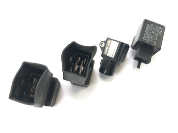 Honda VTX 1800 SC46 [2004] - Relay bundle of electronics