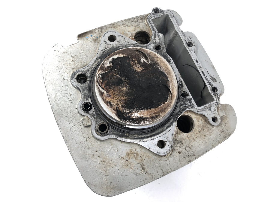Yamaha TT 600 R DJ01 [1998] - cylinder with pistons
