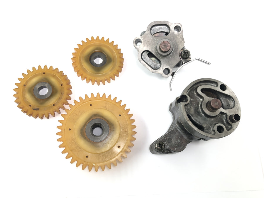 Yamaha TRX 850 4UN [1996] - Oil pump gear set