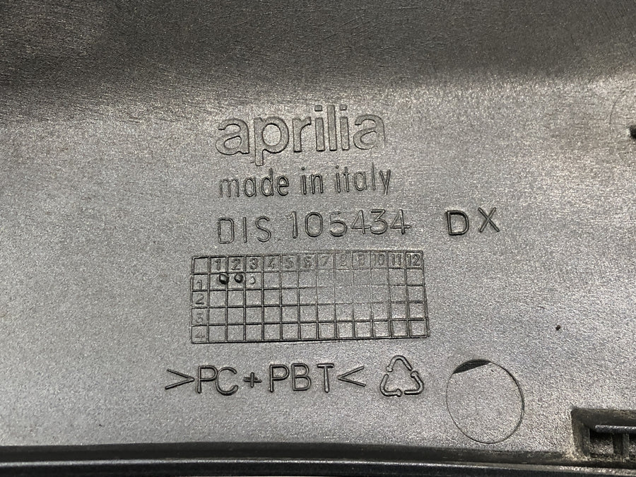 Aprilia RST 1000 Futura [2002] - seat cladding in the back left rear cladding