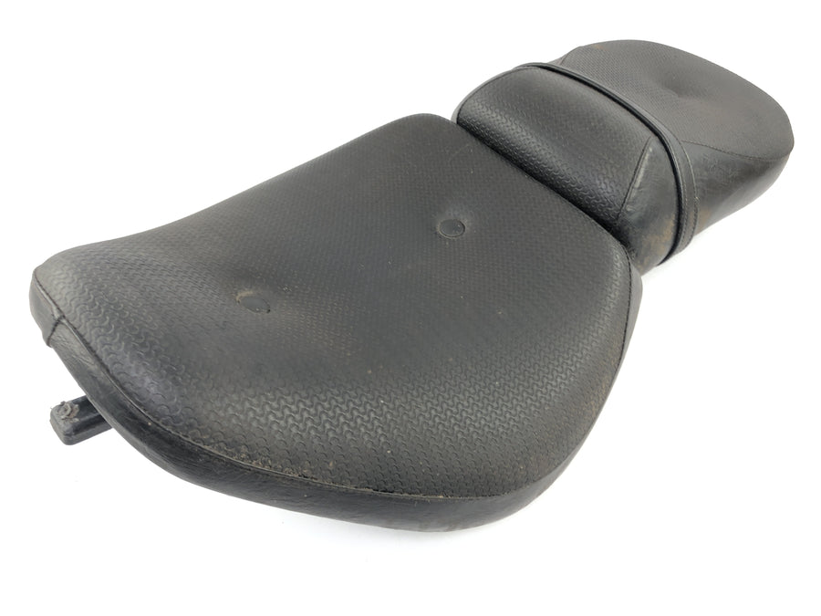 Kawasaki VN 800 Classic [2000] - Selle avec traces d'usure