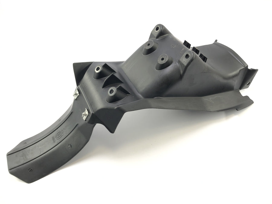 Husqvarna SM 630 A4 [2010] - Rear substructure interior trim splash guard