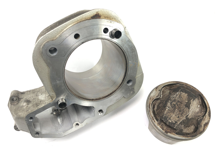 BMW R 1100 S R2S [2000] - cylindre avec piston à gauche