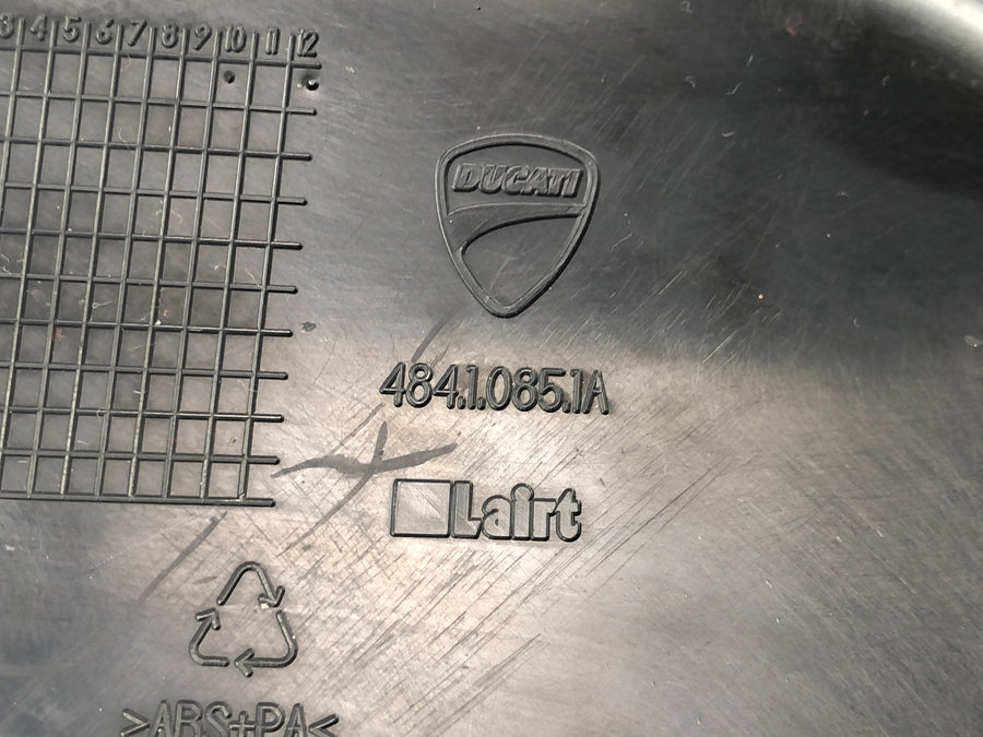 Ducati Multistrada 1200 S Touring [2009] - Kit de carénage latéral droit gauche déflecteur d'air déflecteur d'air