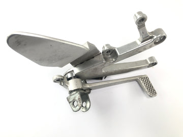 Yamaha YZF R1 RN01 [1998] - Footrest right -handed footran with brake pedal - 0