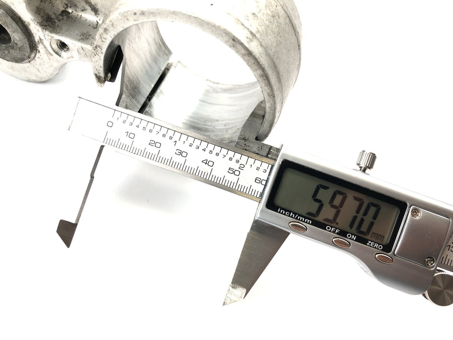 KTM 640 Adventure LC4 [2001] - collier de fourche inférieur