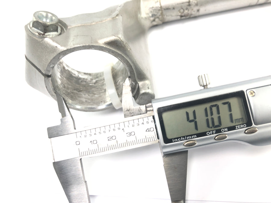 Honda VFR 800 FI RC46 [1999] - Lenkerstummel Clip-On rechts 41mm