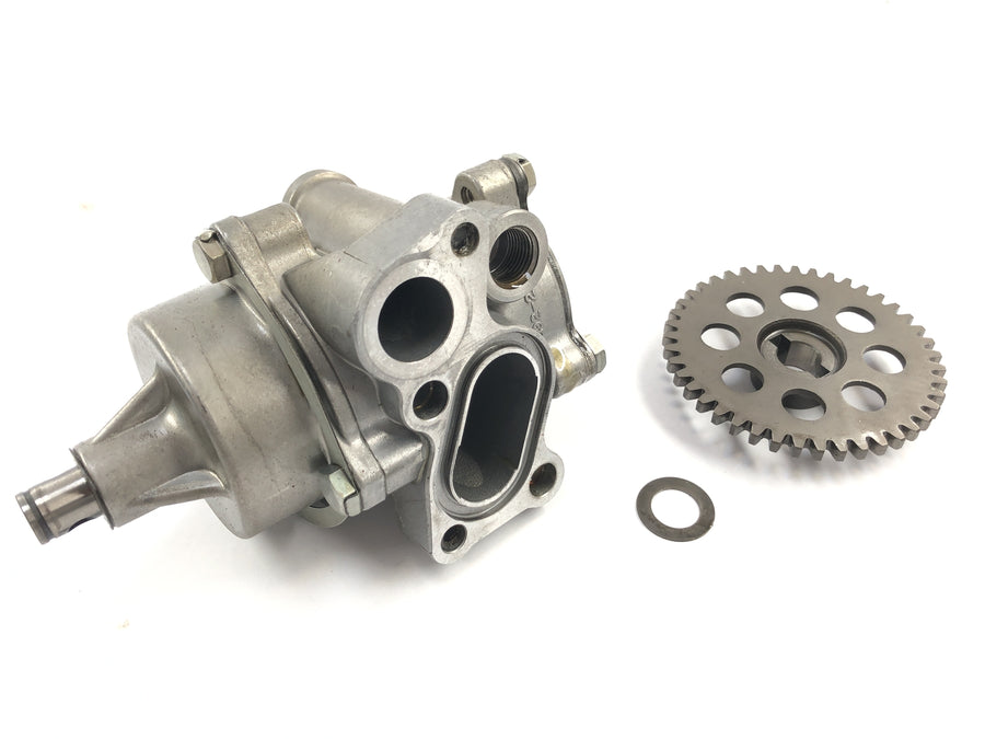 Suzuki GSX R 1100 GV73B [1990] - oil pump