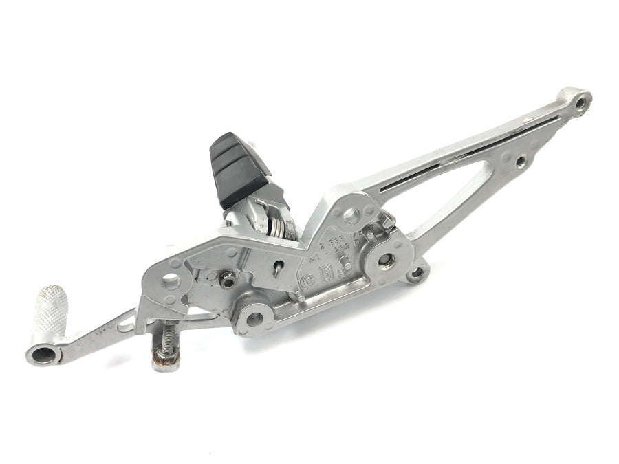 BMW K 1200 GT K12 [2003] - Footrest system on the right with driver's footrest and brake pedal