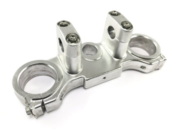 SWM RS 125 R B2 [2020] - Gabelbrücke Lenkkopfklemmung obere Gabelklemme Frontend
