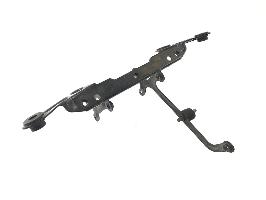 Aprilia RST 1000 Futura [2002] - fastening frame bracket front