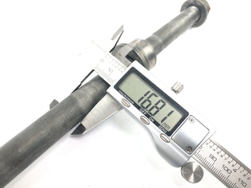 Honda XL 600 RM PD03 [1985] - rear wheel axle wheel axle rear axle axle bolt - 0