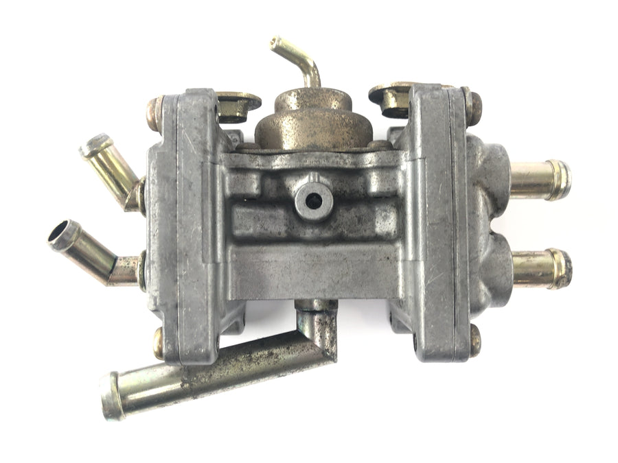 Yamaha YZF R1 RN01 [1998] - exhaust gas return
