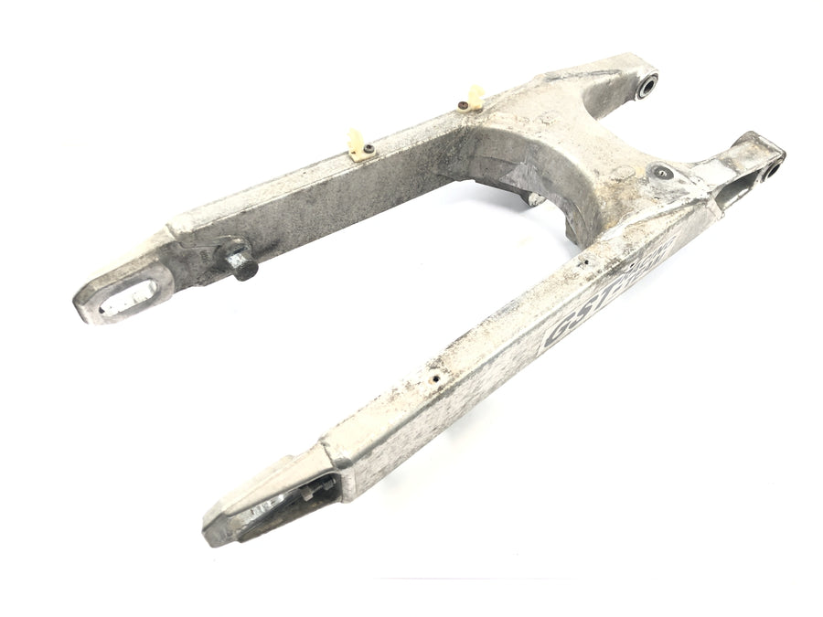 KTM 640 Adventure LC4 [2001] - Swingarm rear wheel swingarm motorcycle swingarm