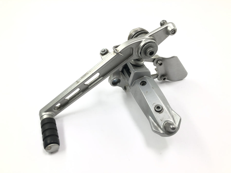 BMW R 1100 S R2S [2000] - Driver's right footrest system with brake lever and bracket