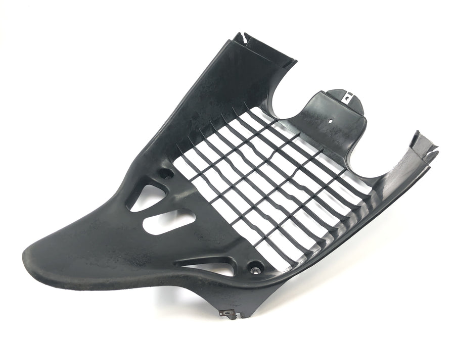 Aprilia RS 125 Extrema [1994] - Front fairing center radiator grille