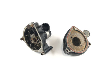 Triumph Speed ​​Triple 955i [1999] - Water pump with housing - 0