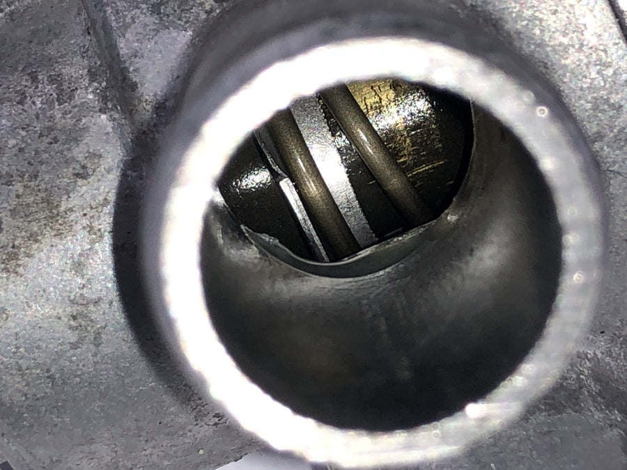 Honda VTX 1800 SC46 [2004] - Thermostat Kühlwasserverteiler Kühlmittelstutzen