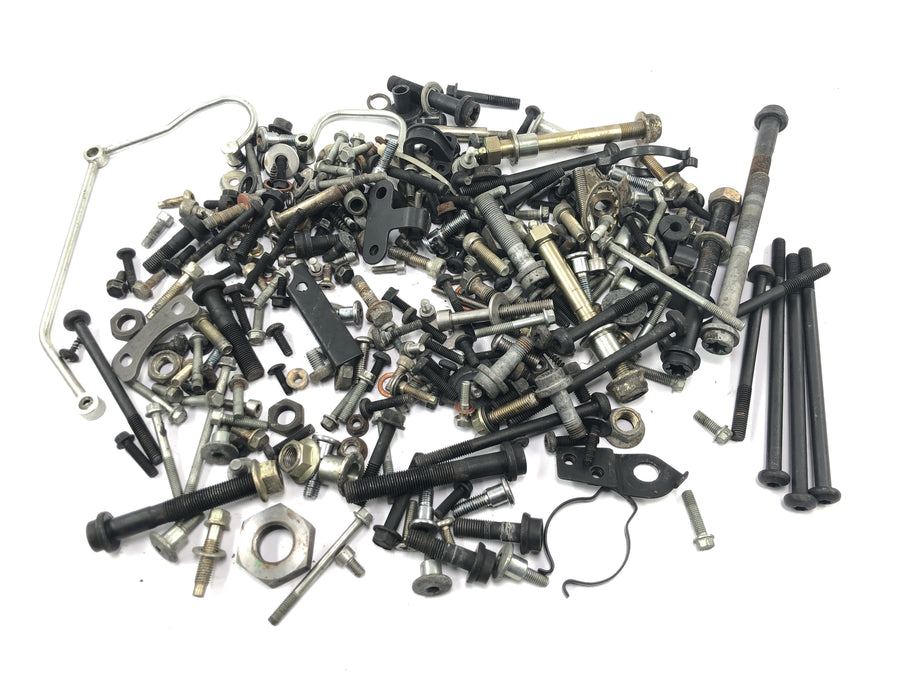 Triumph Daytona 900 T300D [1996] - leftover parts and screws mixed lot