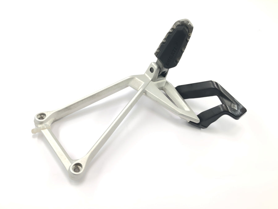 Ducati Multistrada 1200 S Touring [2009] - Pillion footrest footrest holder bracket right