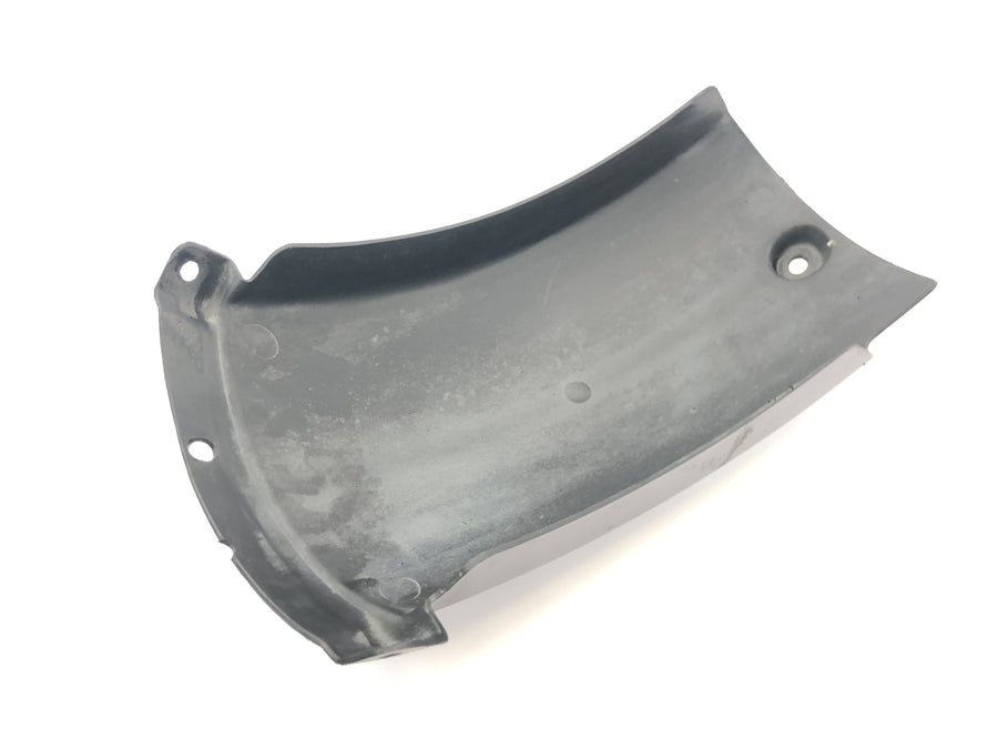 Suzuki GSX R 1100 GU74C [1987] - Rear wheel fender inner fender splash guard