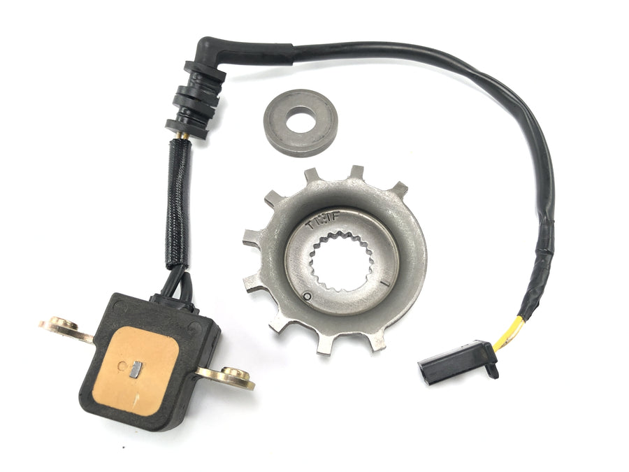 Honda CBR 900 RR SC28 [1994] - Zündimpulsgeber Impulsgeber Pickup Sensor Motorgeber