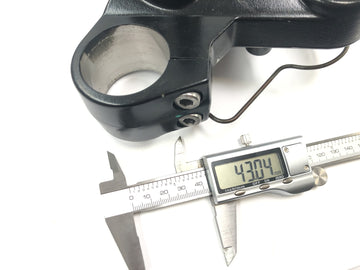 Triumph Tiger 955i 709EN [2003] - Upper fork bridge, steering head clamp, handlebar mount - 0