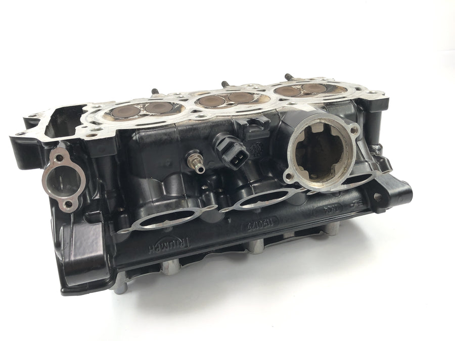 Triumph Street Triple R 675 D67LD [2010] - cylinder head