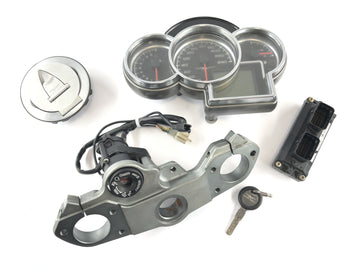 Moto Guzzi Norge 1200 [2006] - Tacho cockpit ignition lock tank lock for Gabelbrücke above CDI