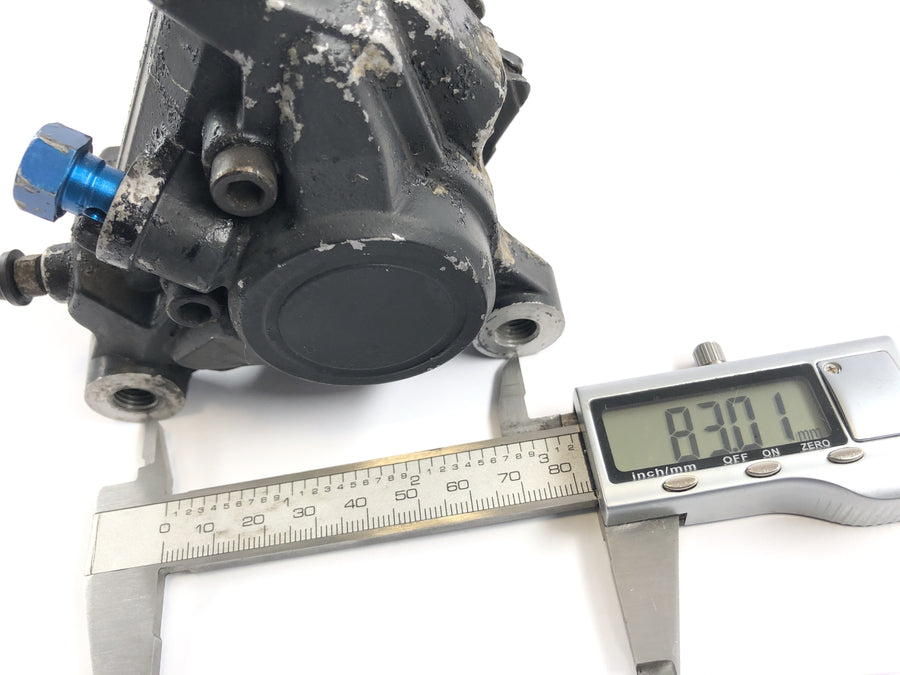 Yamaha RZ 250 R 29L [Env. 250 ypvs] - étrier de frein à l'avant à gauche