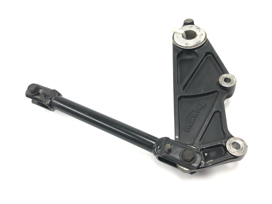 Triumph Adventurer 900 T309RT [1998] - Brake anchor with brake anchor strut, brake caliper mount at the rear
